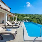 Awesome In With Wifi * Labin (Istria)