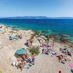 Awesome In With Wifi Labin (Istria)